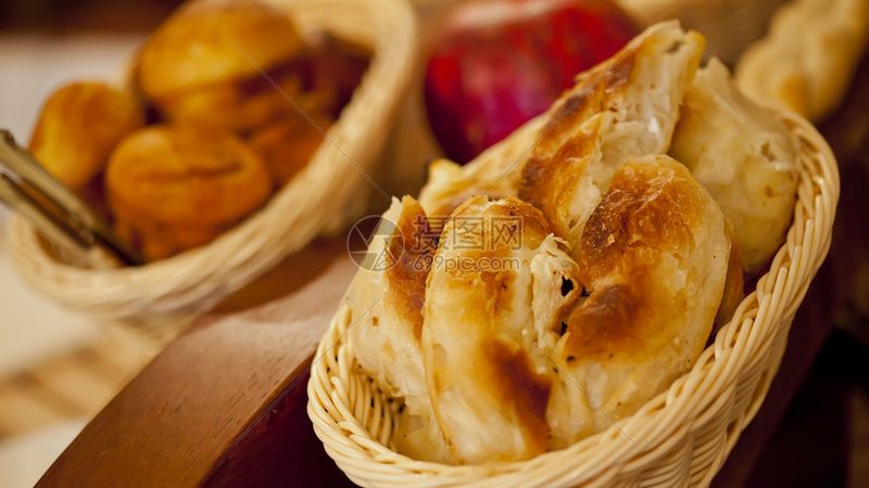 蜜饯、果干、话梅：儿童零食的甜蜜与安全